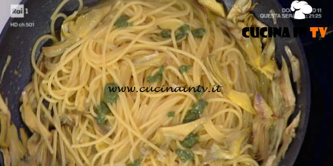 La Prova del Cuoco - Spaghetti al pesto con carciofi e zafferano ricetta Claudio Silvestri