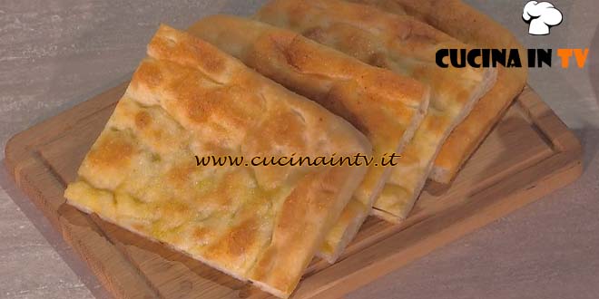 È sempre mezzogiorno | Focaccia genovese ricetta Fulvio Marino