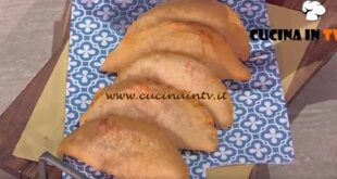 È sempre mezzogiorno | Panzerotti di pizza ricetta Fulvio Marino