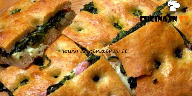 Nel forno di casa tua - ricetta Focaccia cicoria e salsiccia di Fulvio Marino