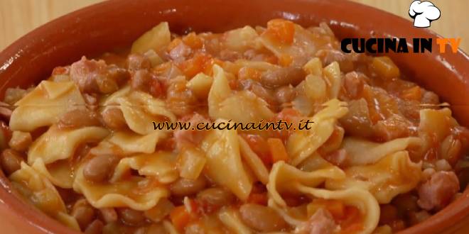 Fatto in casa per voi - ricetta Maltagliati con fagioli e pancetta di Benedetta Rossi