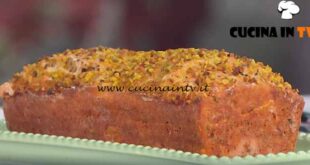 È sempre mezzogiorno | Plumcake salato ricetta Daniele Persegani