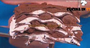 È sempre mezzogiorno | Torta di crepes al cioccolato ricetta Daniele Persegani