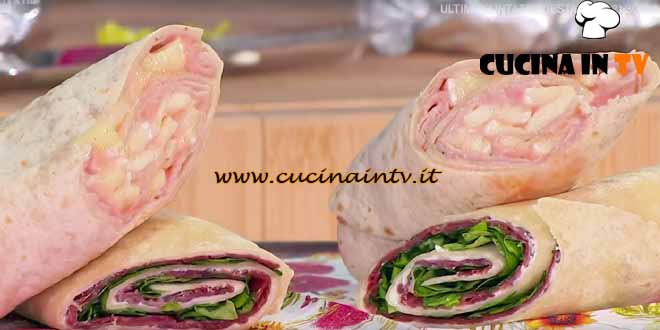 È sempre mezzogiorno | Rotolo di piadina ricetta Antonella Clerici